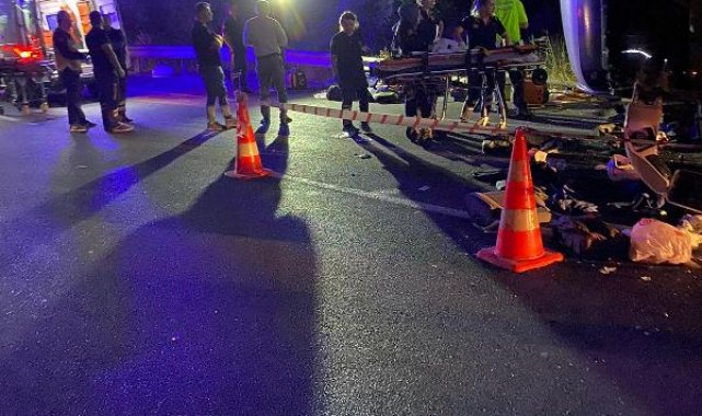 Karşı şeride geçen kum yüklü kamyon, yolcu otobüsüyle çarpıştı: 6 ölü