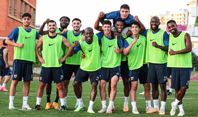 Kayserispor 30 kişilik kadroyu bildirdi