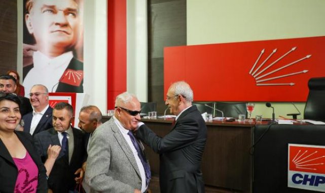 Kılıçdaroğlu, engelli vatandaşlarla buluştu