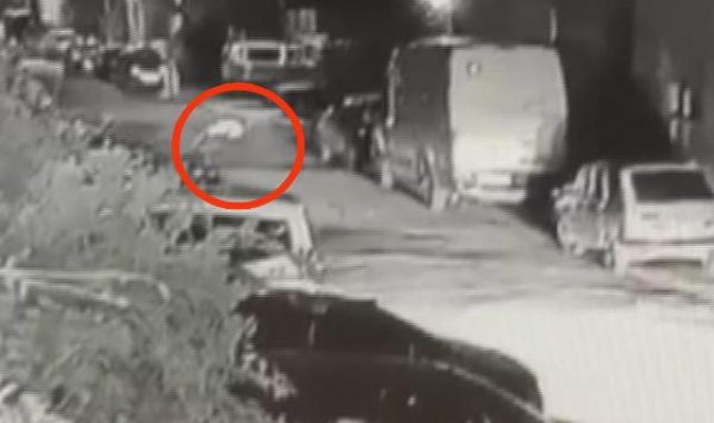 Konya'da 2 genç kız sevgililerine mesaj gönderip, 15 katlı binanın çatısından atladı