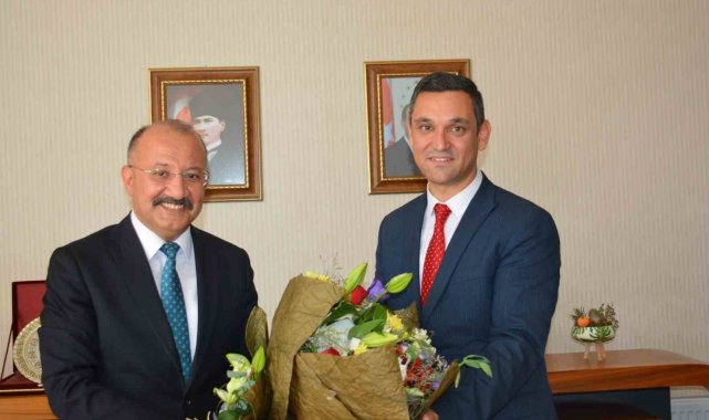 Kütahya İl Tarım ve Orman Müdürlüğünde devir teslim töreni