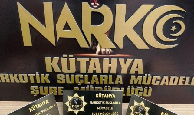 Kütahya'da şüpheli şahsın üzerinde uyuşturucu ele geçirildi