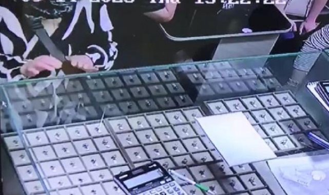 Kuyumcu dükkanında 104 yüzük bulunan çantayı çaldı