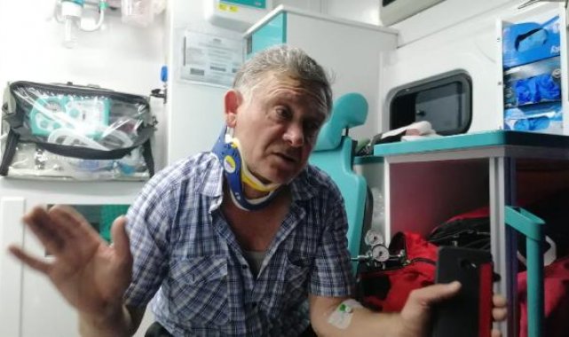 Manisa'da fabrika işçilerinin taşındığı servis minibüsü kavun tarlasına uçtu: 11 yaralı