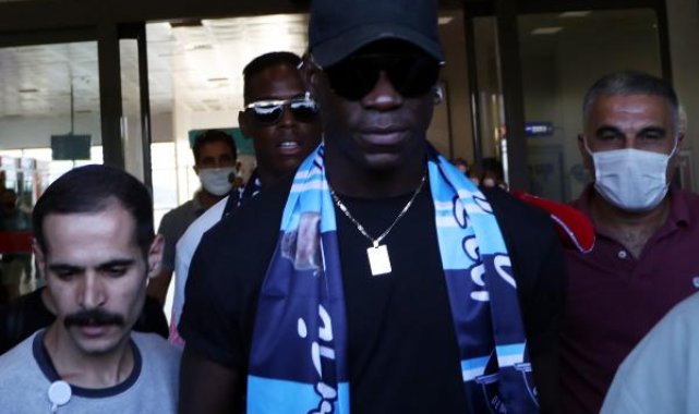 Mario Balotelli, Adana Demirspor'a döndü