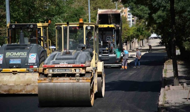 Melikgazi'de Asfalt Çalışması Devam Ediyor