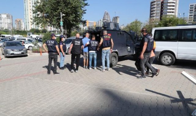 Mersin'de PKK, DEAŞ ve FETÖ'ye eş zamanlı operasyon: 3 tutuklama