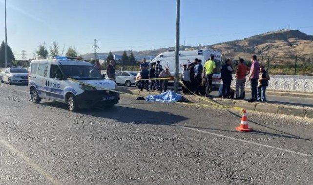 Motosiklet kaldırıma çarptı; liseliler Kerem ve İlker öldü