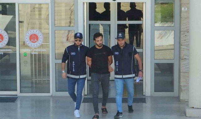 Muğla'da 9 düzensiz göçmen ve bir organizatör yakalandı