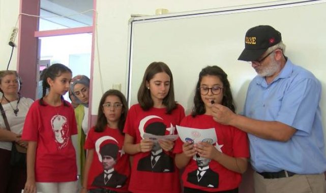 Öğrenciler, uzaydaki astronotlarla bağlantı kurup, merak ettiklerini sordu