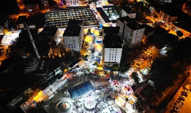 Osmaneli Panayırı renkli görüntülere ev sahipliği yapmaya devam ediyor