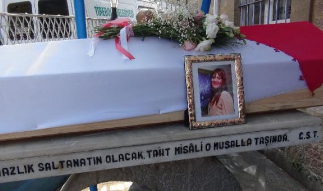 Oyuncu Seda Fettahoğlu, memleketinde toprağa verildi