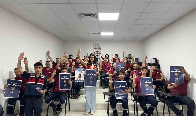 "Kadına El Kalkamaz" dediler fabrika çalışanlarını bilinçlendirdiler