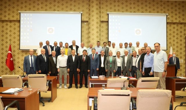 "Tartışarak ve konuşarak ortak bir noktaya varabilmek önemli ve demokrasinin de gereği"