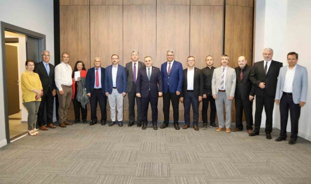 Rektör Prof. Dr. Altun, Daire Başkanları ile Bir Araya Geldi
