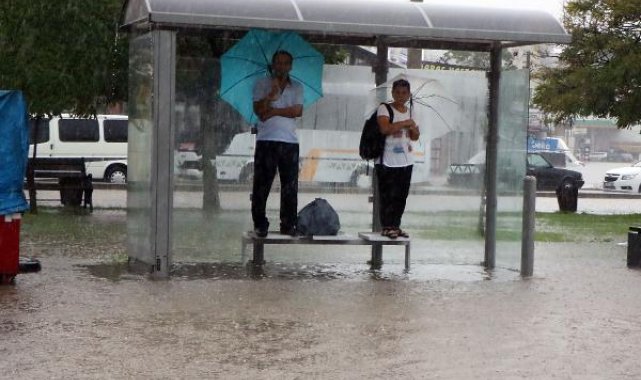 Samsun Valiliği'nden 'gök gürültülü sağanak' uyarısı