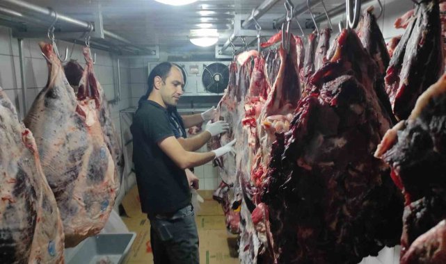 Sandıklı'da et ve et ürünleri satan işletmelere yönelik denetim
