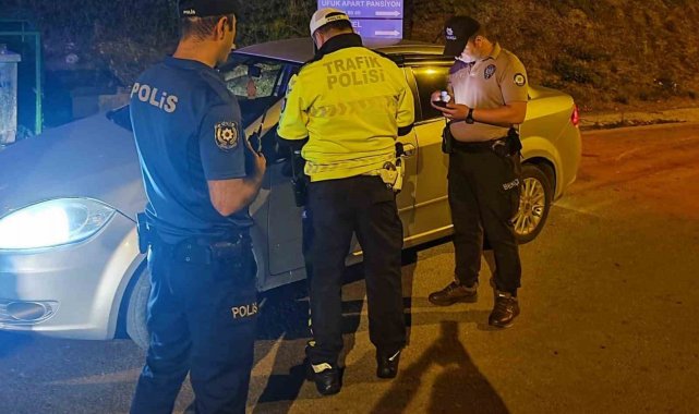 Sinop'ta şok uygulama: 5 araç trafikten men edildi