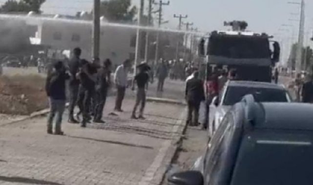 Şırnak'ta yasağa rağmen yürüyüş yapan gruba tazyikli su ve gazla müdahale