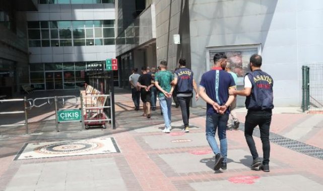 Tokat'ta dolandırıp, Mersin'e altın almaya geldiler