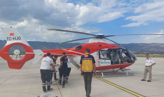 Trafik kazasında yaralandı ambulans helikopterle nakil edildi