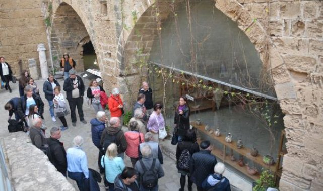 Türkiye 'gezen turist'i bekliyor