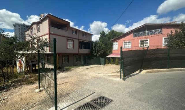 Ümraniye'de mahallede çit gerginliği