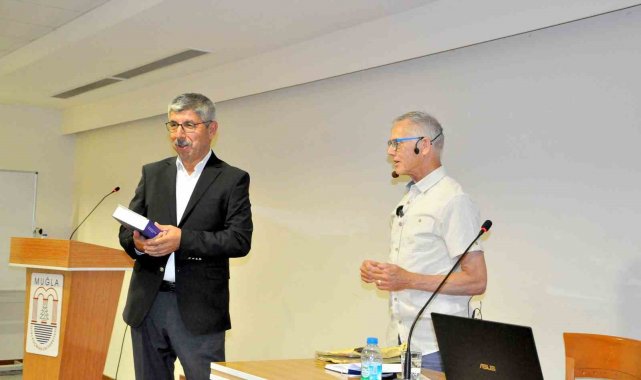 Ünlü tarihçi Mitchell Muğla'da tarih severler ile buluştu