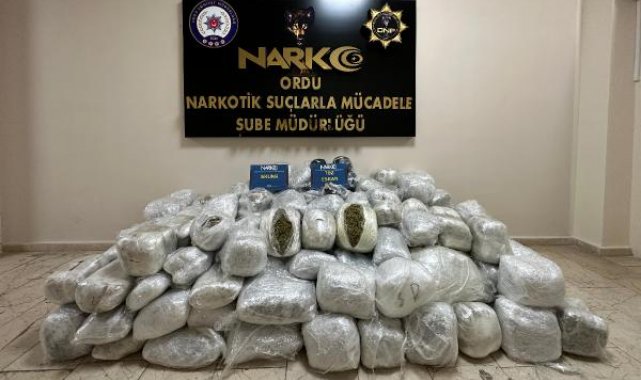Uyuşturucu sevkiyatında yakalanan 9 şüpheli adliyede