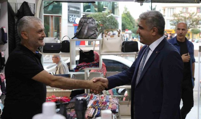 Vali Selçuk Aslan esnaf turuna çıktı