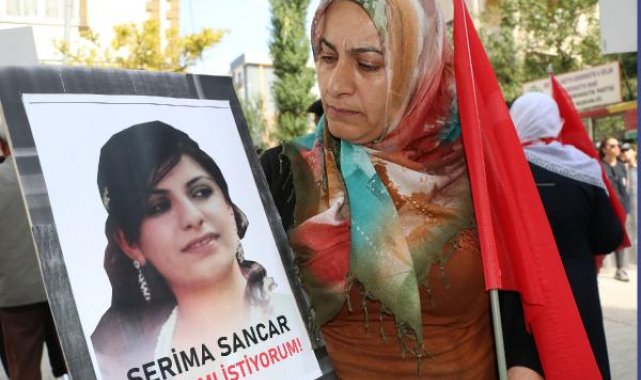 Van'da HDP önündeki eyleme katılan anne: Evladımı istiyorum