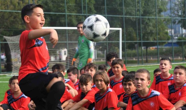 Yaz spor okullarından bini aşkın öğrenci yararlandı