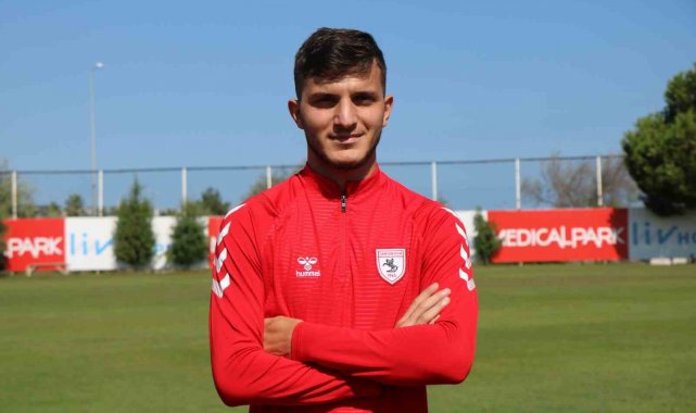 Yunus Emre Çift: "Antalyaspor maçından 3 puanla dönüp, seri yakalamak istiyoruz"