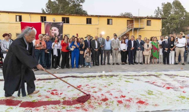 1. Uluslararası Akdeniz Bienali'nin açılışı yapıldı