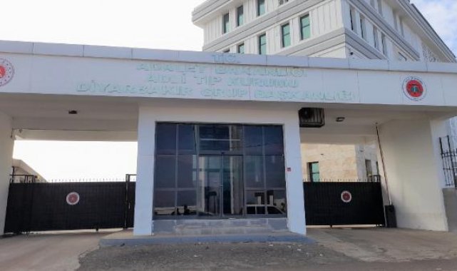 15 yaşındaki çocuk, uyuyan babasını başından vurarak öldürdü