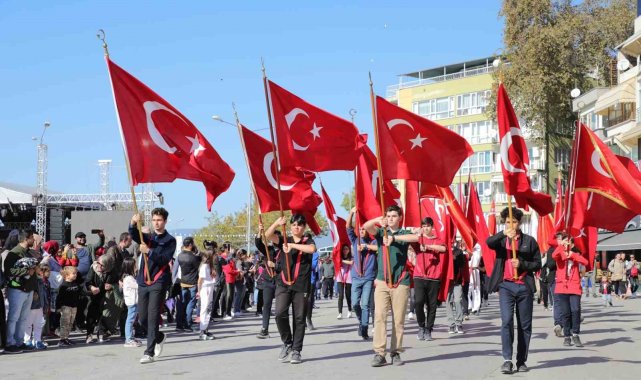 29 Ekim Cumhuriyet Bayramı Gemlik'te coşkuyla kutlanacak