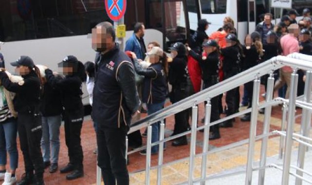 'PKK cezaevi dış koordinasyon yapılanması'na operasyonda 32 şüpheli serbest