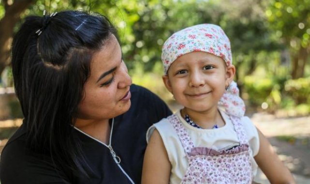 5 yaşındaki lösemili kıza, annesinden ilik nakledildi