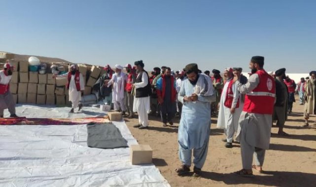 AB'den Afganistan'a 3,5 milyon euroluk deprem yardımı