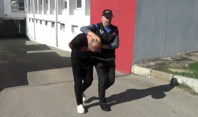 Adana'da 'torbacı' operasyonuna 2 tutuklama