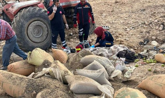 Adıyaman'da, devrilen traktördeki karı- kocayı ölüm ayırdı
