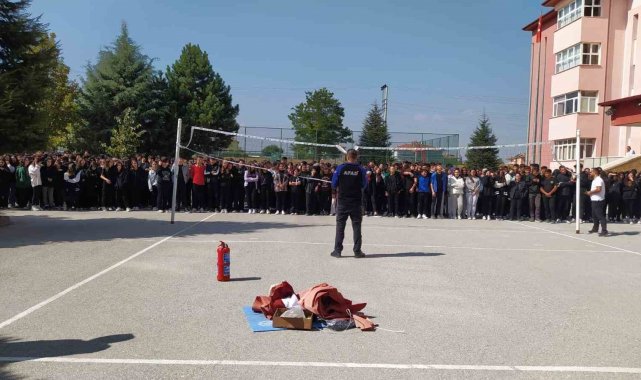AFAD'dan lise öğrencilerine afet eğitimi