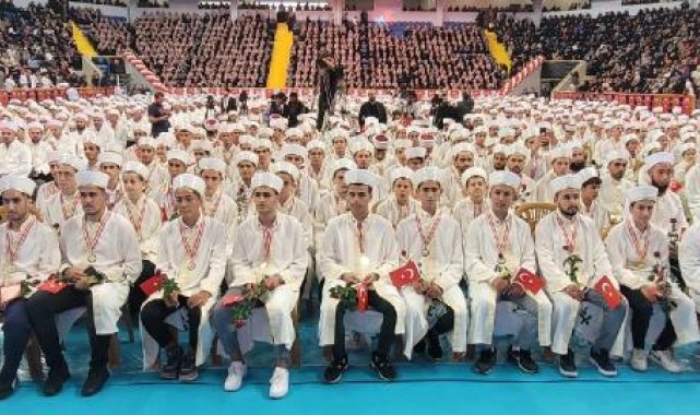 Ali Erbaş: Dünya malını eğer Allah yolunda harcarsanız unutulmazsınız
