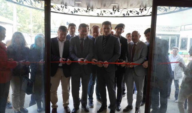 Altınova 3. Kitap Fuarı kapılarını açtı