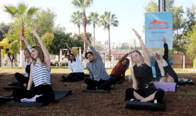 Alzheimer hastaları sabah yogasında buluşuyor; egzersiz, hastalık hızını azaltıyor