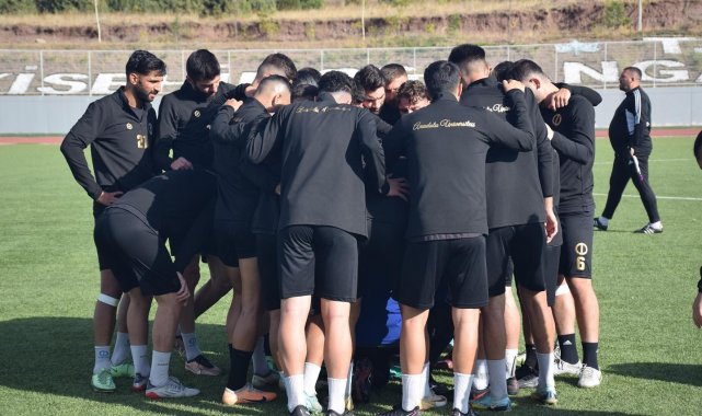 Anadolu Üniversitesi Batman Petrolspor maçının hazırlıklarını sürdürüyor