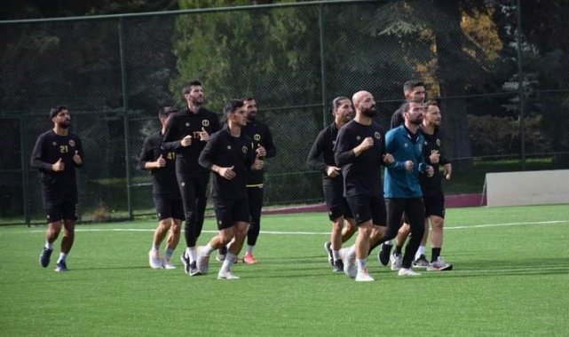 Anadolu Üniversitesi'nde Silifke Belediyespor hazırlıkları başladı