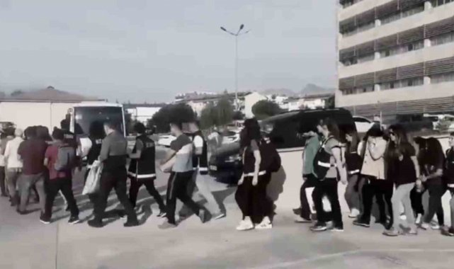 Antalya'da medikal malzeme operasyonu: 3 tutuklama