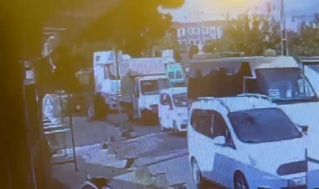 Arnavutköy'de yolun karşısına geçmeye çalışan kadın kamyonun altında kalarak can verdi