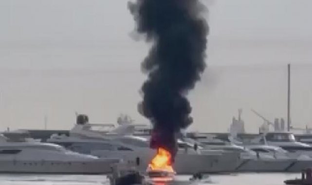 Ataköy'de tekne yangını -1